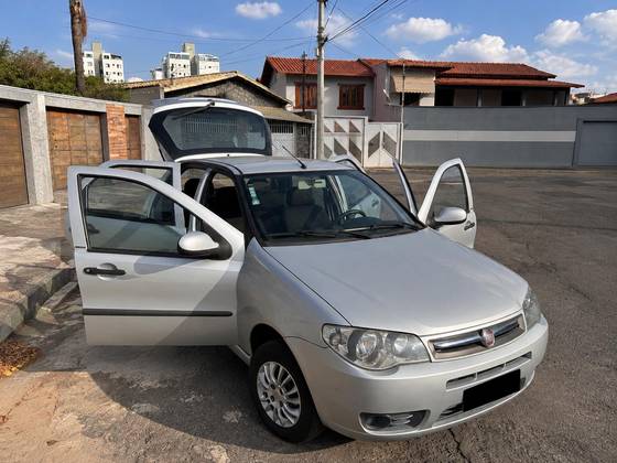 FIAT PALIO 1.0 MPI FIRE ECONOMY 8V FLEX 4P MANUAL FIAT PALIO 1.0 MPI FIRE ECONOMY 8V FLEX 4P MANUAL